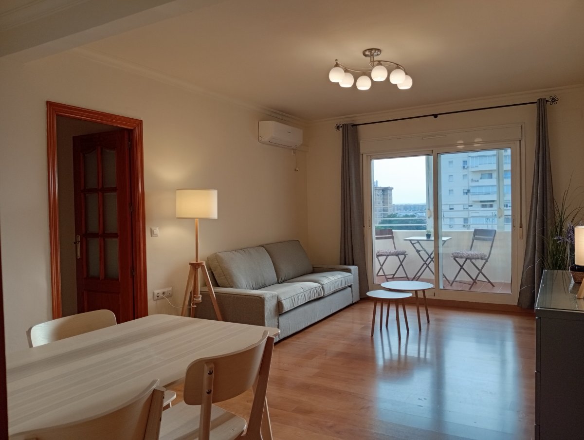 Habitación en Avenida Las Leandras 14, Sevilla - alojamiento en Avenida Las Leandras 14, Sevilla