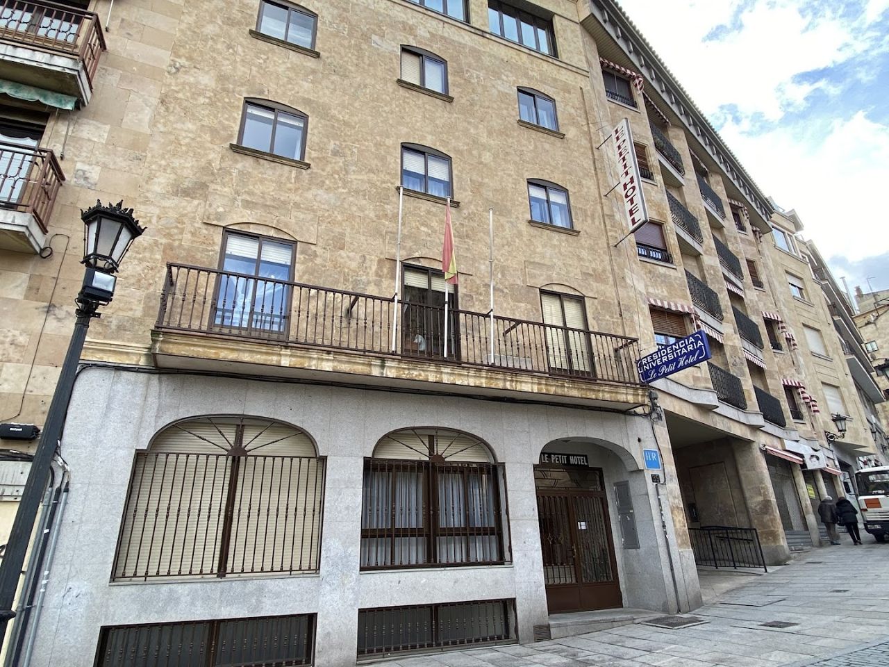 Residencia Universitaria Le Petit Oeste