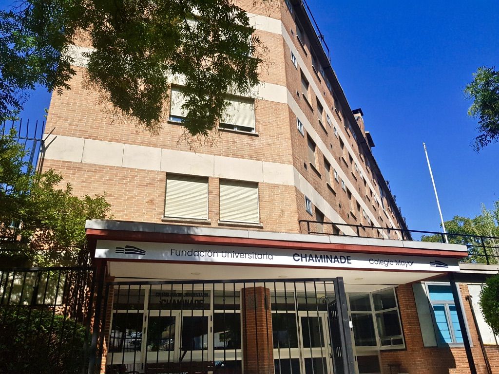 Colegio Mayor Universitario Chaminade