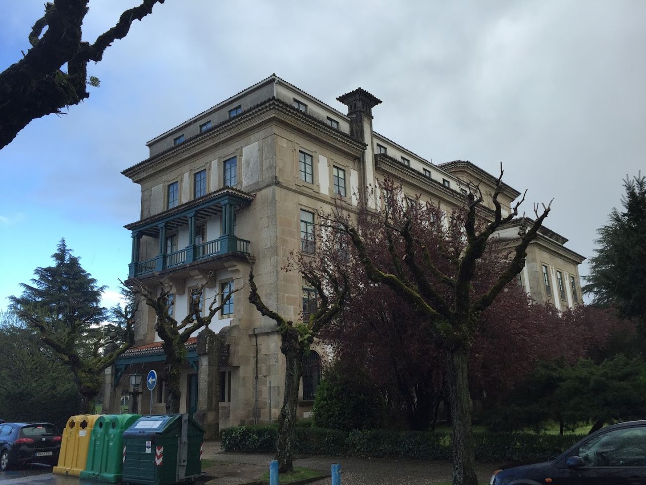 Residencia Universitaria Burgo Das Nacións (Santiago de Compostela)