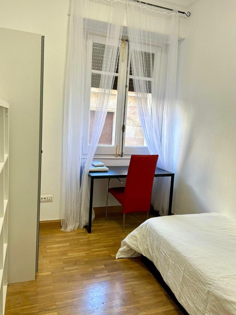 Residencia Universitaria Los Bandos University Home