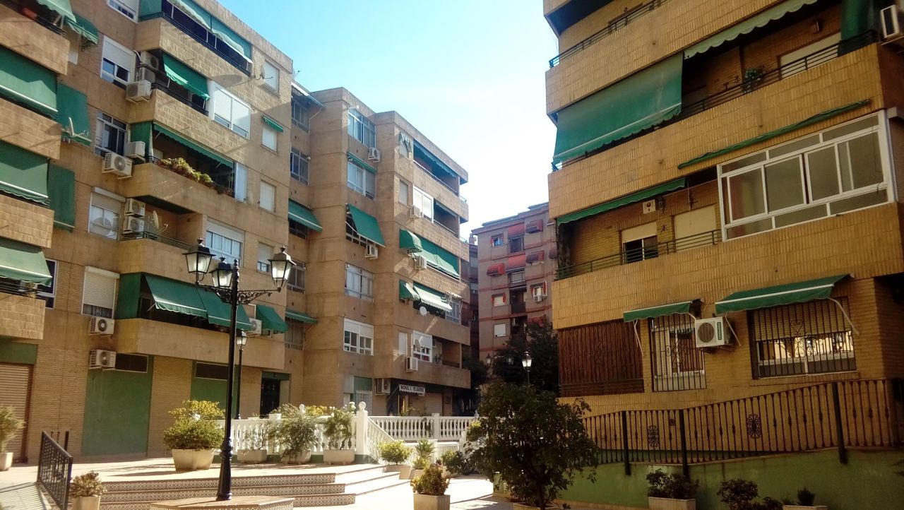 Residencia Femenina Calisalvo