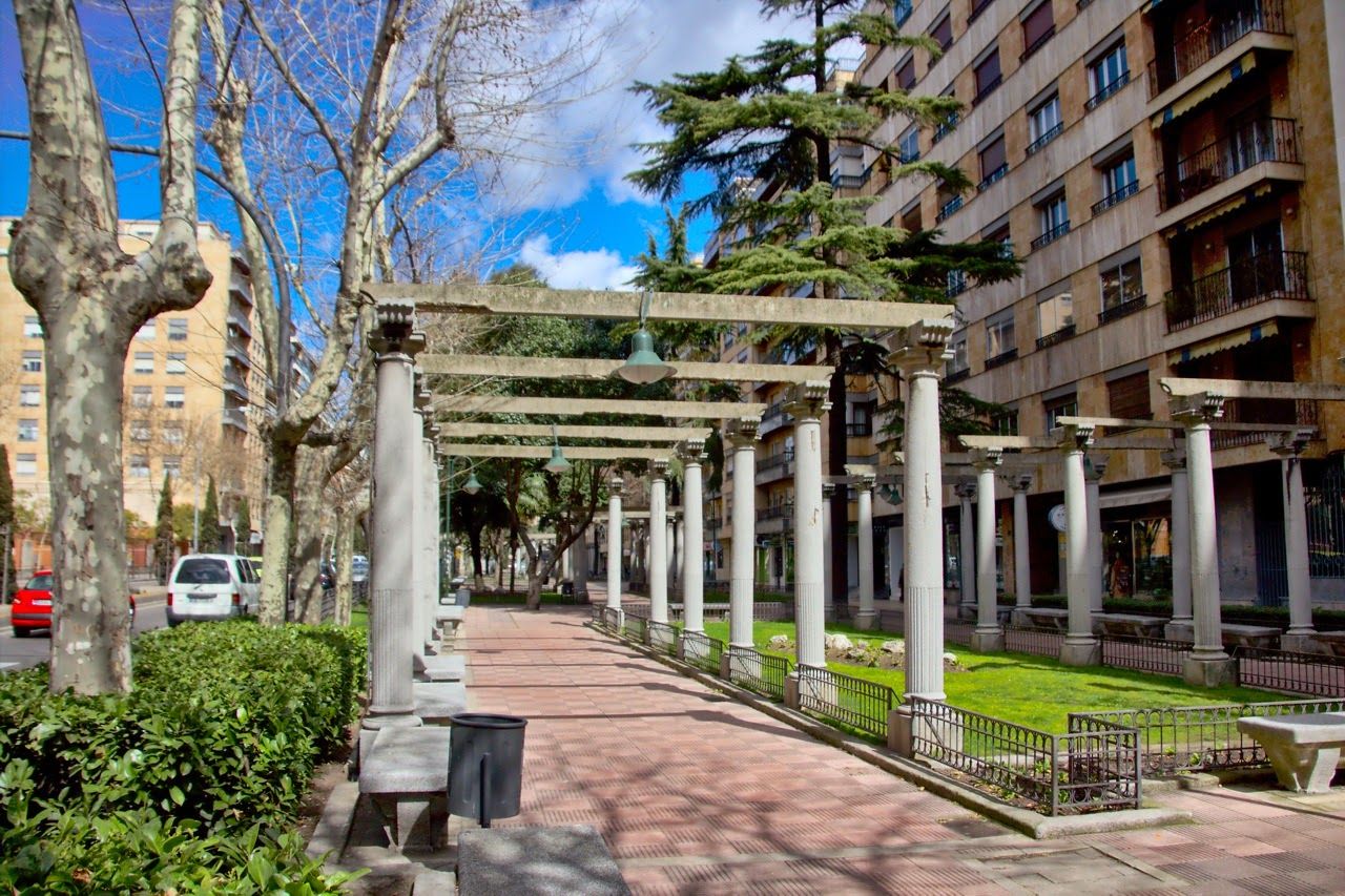 Vista de Colegio Mayor Ana Mogas