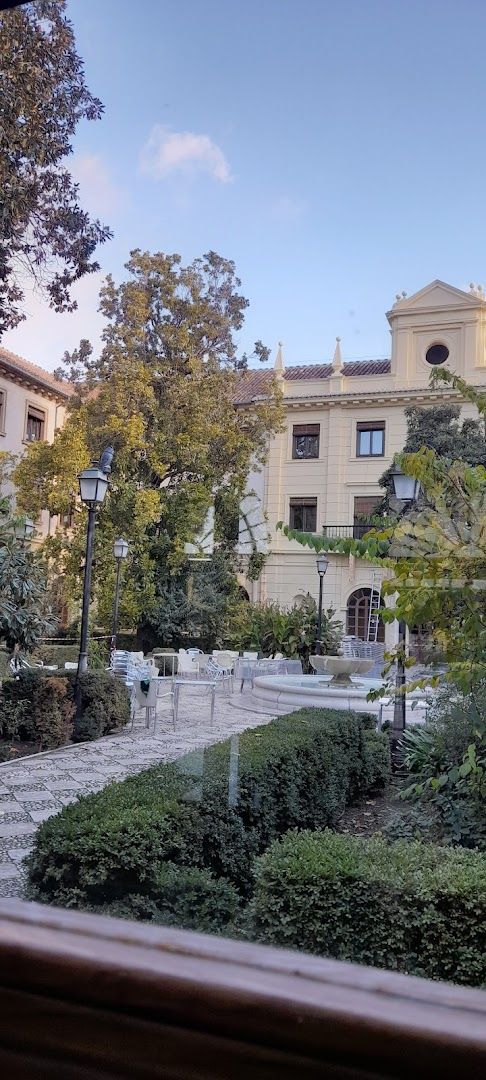 Colegio Mayor Isabel la Católica