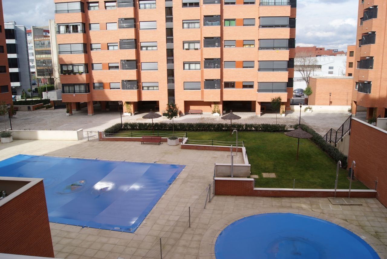 Piso en  Calle de Julián Camarillo 48 - alojamiento para estudiantes en Simancas