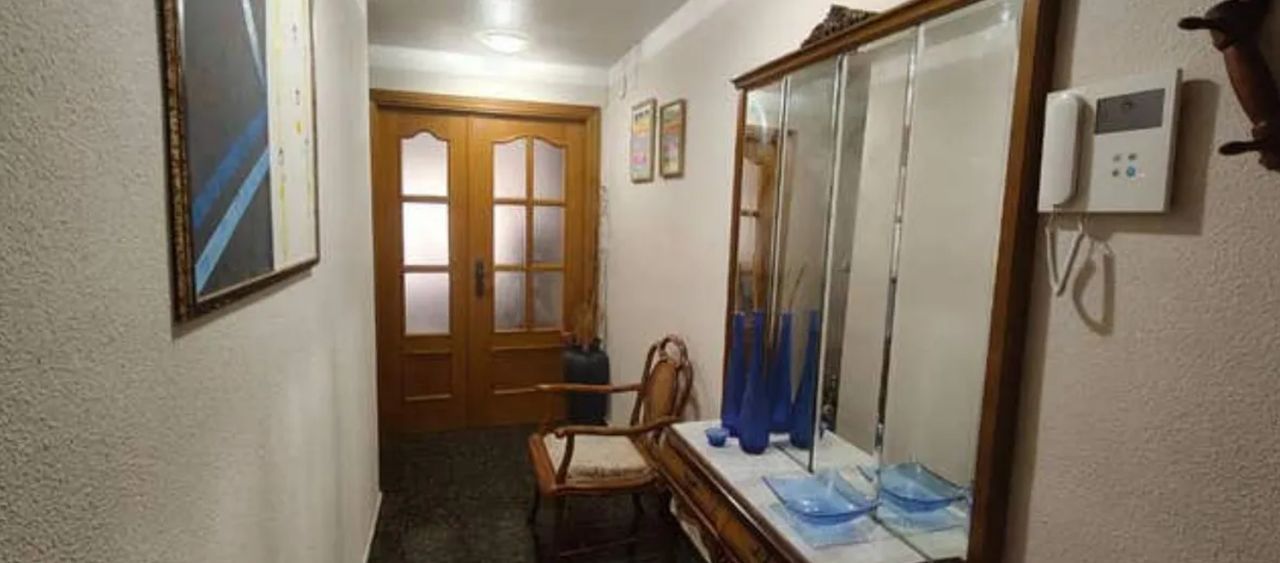 Piso en Vara de Quart - alojamiento en Vara de Quart