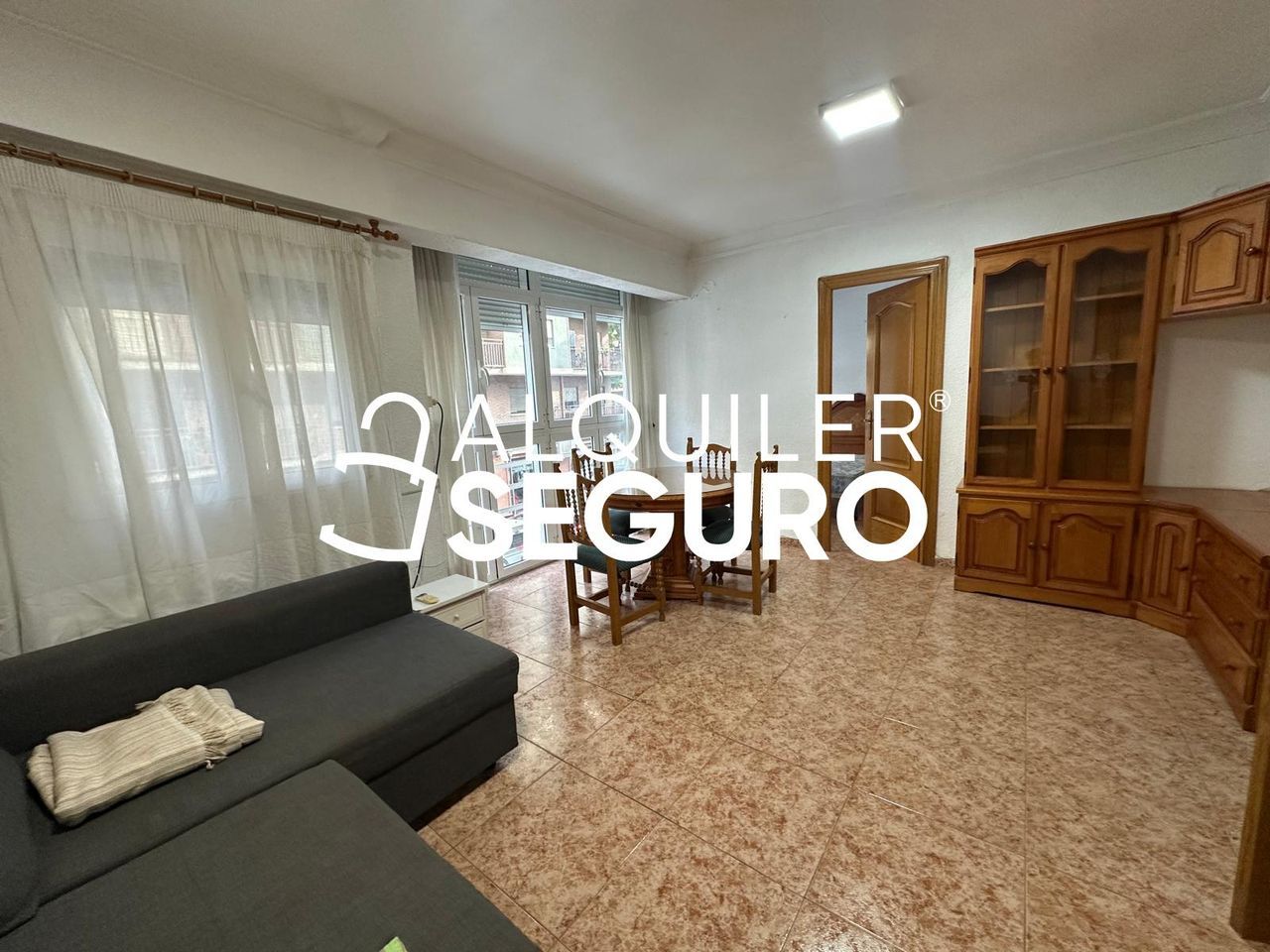 Piso en Godofredo Ros - alojamiento en Mont Olivet