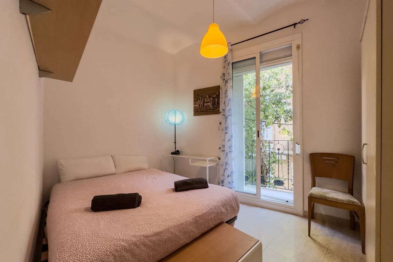Piso en Sants - alojamiento en Sants