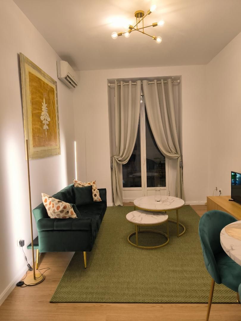 Piso en Calle de la Montera 39D - alojamiento en Sol