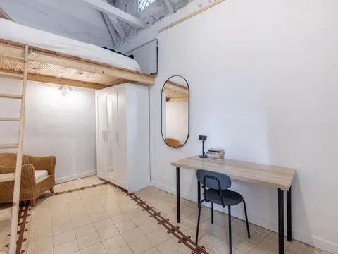 Habitación en Calle Tundidores, Catedral, Granada - alojamiento para estudiantes en Room in Calle Tundidores, Catedral, Granada