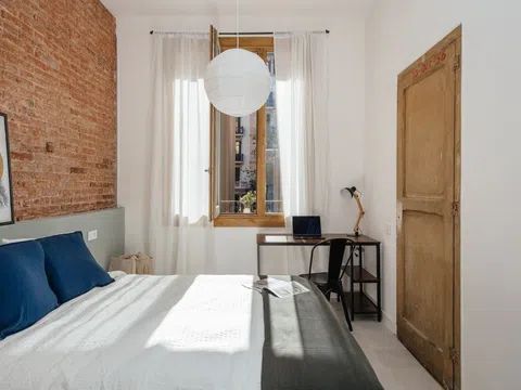 Habitación en Calle de Provença, La Dreta de l'Eixample, Barcelona - alojamiento en Calle de Provença, La Dreta de l'Eixample, Barcelona
