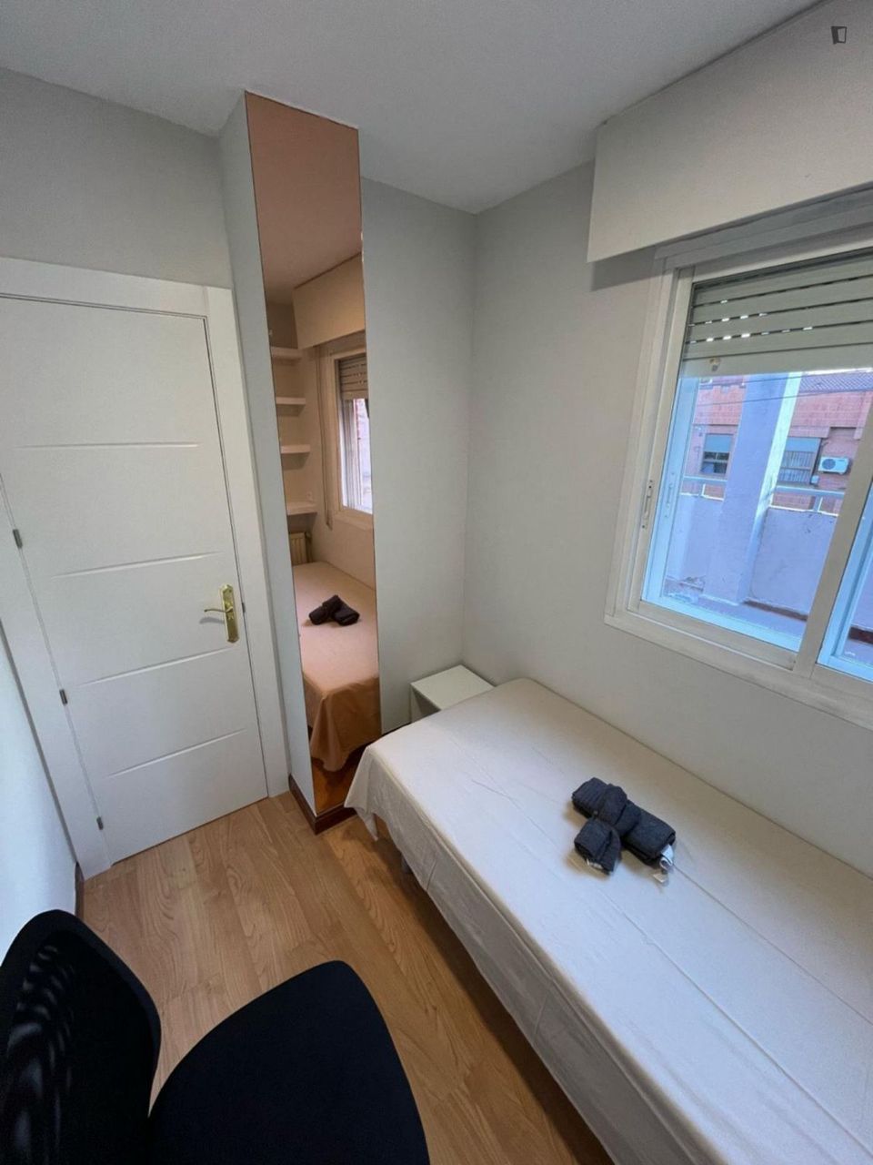 Habitación en Calle de Marcelina, Ventilla-Almenara, Madrid - alojamiento en Ventilla Almenara