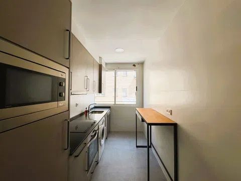 Flat / apartment in Calle de la Paz, Paseo Sagasta, Zaragoza - alojamiento en Flat / apartment in Calle de la Paz, Paseo Sagasta, Zaragoza