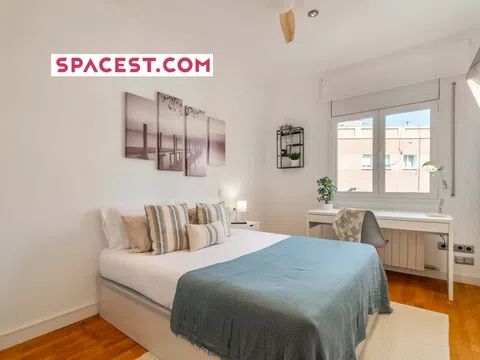 Habitación en Via Augusta, 276, Les Tres Torres, Barcelona - alojamiento en Via Augusta, 276, Les Tres Torres, Barcelona