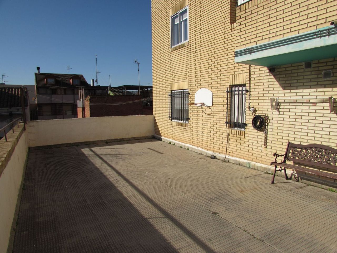 Piso en Calle de la Azucena, 2, Valdefierro, Zaragoza - alojamiento en Valdefierro