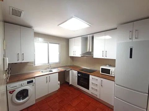 Habitación en Campoamor, 1, López de Gomara, Sevilla - alojamiento en Campoamor, 1, López de Gomara, Sevilla