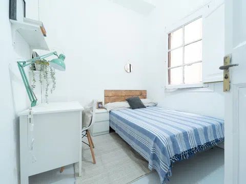 Habitación en Calle de la Unió, 28, El Raval, Barcelona - alojamiento en Calle de la Unió, 28, El Raval, Barcelona