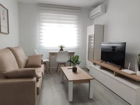 Habitación en Calle de la Real Maestranza, Ciudad Jardín, Málaga - alojamiento en Calle de la Real Maestranza, Ciudad Jardín, Málaga