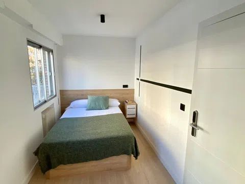 Habitación en Calle de la Oca, Vista Alegre, Madrid - alojamiento en Calle de la Oca, Vista Alegre, Madrid