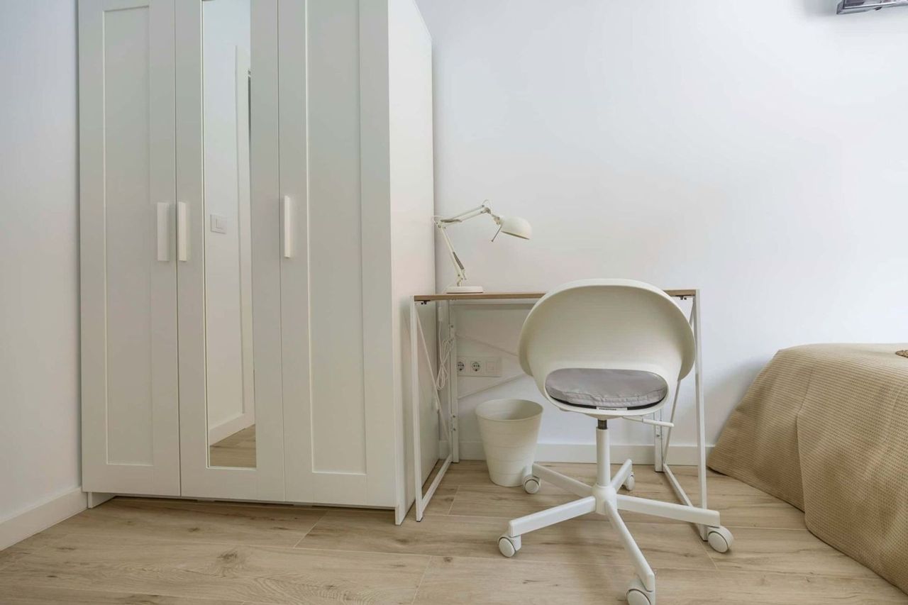 Habitación en Calle Campoamor s/n, L'Illa Perduda, València - alojamiento en L'Illa Perduda