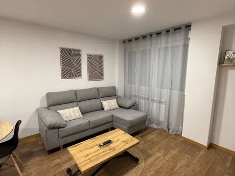 Habitación en de Córdoba, 13, Barrio Torrero, Zaragoza - alojamiento para estudiantes en Room in de Córdoba, 13, Barrio Torrero, Zaragoza