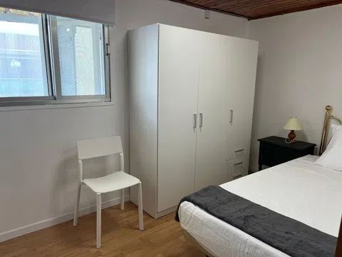 Habitación en Calle de Albacete, 2, Pinares de Venecia, Zaragoza - alojamiento en Calle de Albacete, 2, Pinares de Venecia, Zaragoza