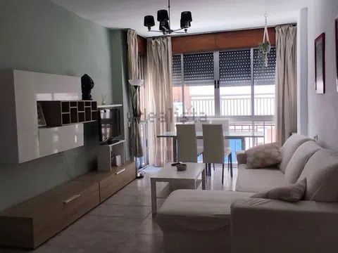 Habitación en Calle Cruz del Sur, 6, Los Pajaritos, Granada - alojamiento en Calle Cruz del Sur, 6, Los Pajaritos, Granada