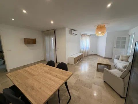 Piso en Flat / apartment in Avenida de la Ilustrac - alojamiento en Flat / apartment in Avenida de la Ilustración, 51, Campus de la Salud, Granada