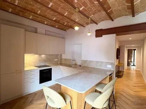 Habitación en Calle Molina Lario, 5, Centro Histórico, Málaga - alojamiento para estudiantes en Room in Calle Molina Lario, 5, Centro Histórico, Málaga