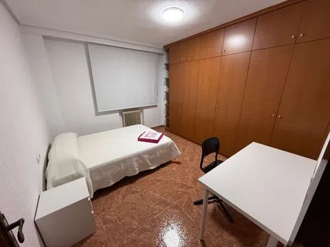 Habitación en Calle Pérez Oliva, 17, Labradores, Salamanca - alojamiento en Calle Pérez Oliva, 17, Labradores, Salamanca