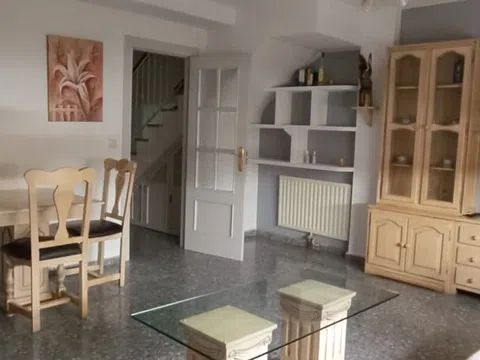 Habitación en Calle Cristóbal de Morales Nn, Joaquina Eguaras, Granada - alojamiento en Calle Cristóbal de Morales Nn, Joaquina Eguaras, Granada