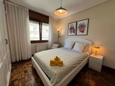 Habitación en Calle Zubiaurre Pintores Kalea, 2, Ametzola, Bilbao - alojamiento para estudiantes en Room in Calle Zubiaurre Pintores Kalea, 2, Ametzola, Bilbao