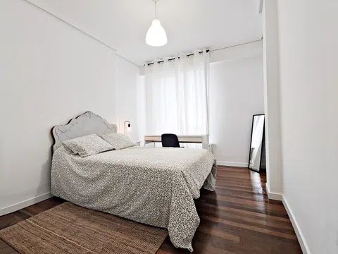 Habitación en Calle Blas de Otero, San Pedro de Deusto, Bilbao - alojamiento en San Pedro de Deusto