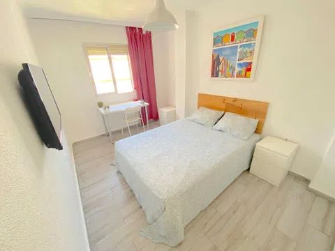 Habitación en Barriada la Palmilla, 8, Doctor Fedriani, Sevilla - alojamiento en Barriada la Palmilla, 8, Doctor Fedriani, Sevilla