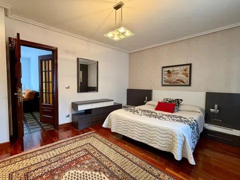 Habitación en Landetabidea, Zurbaran, Bilbao - alojamiento para estudiantes en Room in Landetabidea, Zurbaran, Bilbao