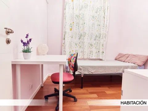 Habitación en Virgen de Robledo, 7, Asunción - Adolfo Suárez, Sevilla - alojamiento en Virgen de Robledo, 7, Asunción - Adolfo Suárez, Sevilla