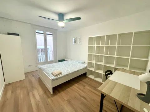 Habitación en Calle de los Estébanes, Alfonso, Zaragoza - alojamiento para estudiantes en Room in Calle de los Estébanes, Alfonso, Zaragoza