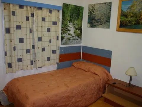Habitación en Calle Pascual Calvo, Juslibol - San Gregorio - Alfocea, Zaragoza - alojamiento para estudiantes en Room in Calle Pascual Calvo, Juslibol - San Gregorio - Alfocea, Zaragoza