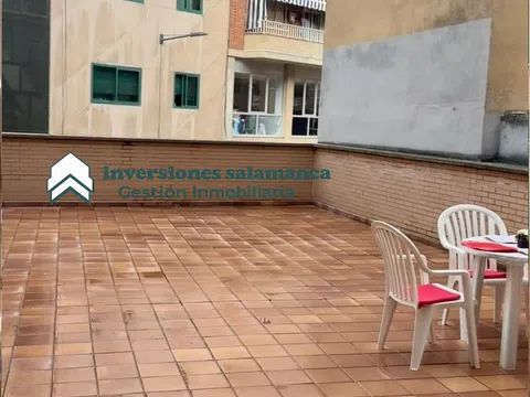 Habitación en Avenida de Italia, Carmelitas, Salamanca - alojamiento para estudiantes en Room in Avenida de Italia, Carmelitas, Salamanca