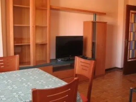 Habitación en Pizarrales, Salamanca - alojamiento para estudiantes en Room in Pizarrales, Salamanca