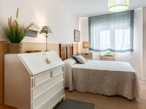 Habitación en Calle Pedro Antonio de Alarcón, Figares, Granada - alojamiento para estudiantes en Room in Calle Pedro Antonio de Alarcón, Figares, Granada