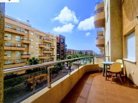 Habitación en Calle Doctor Miguel Díaz Recio, 40, El Tejar - Hacienda Bizcochero, Málaga - alojamiento para estudiantes en Room in Calle Doctor Miguel Díaz Recio, 40, El Tejar - Hacienda Bizcochero, Málaga