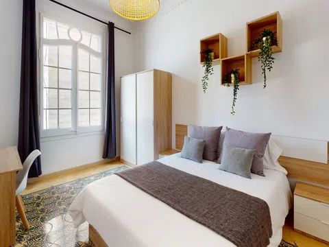 Habitación en Calle de Provença, 233, La Dreta de l'Eixample, Barcelona - alojamiento en Calle de Provença, 233, La Dreta de l'Eixample, Barcelona
