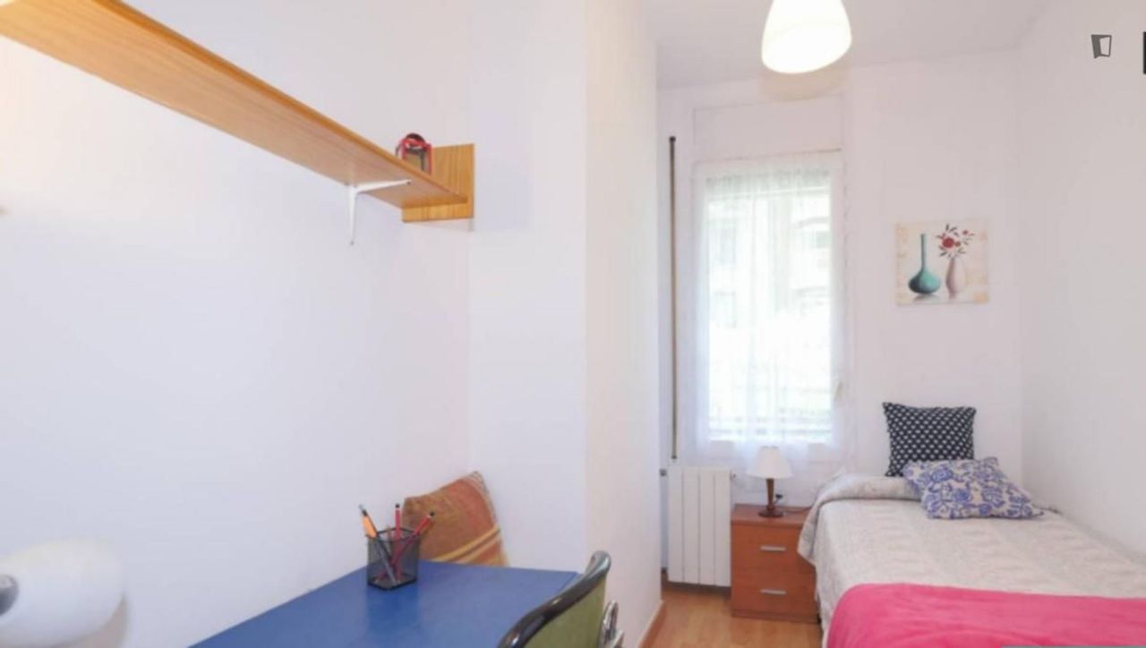 Habitación en L'Antiga Esquerra de l'Eixample - alojamiento en L'Antiga Esquerra de l'Eixample