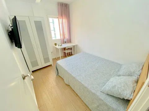 Habitación en Avenida San Lázaro, 6, Doctor Fedriani, Sevilla - alojamiento en Avenida San Lázaro, 6, Doctor Fedriani, Sevilla