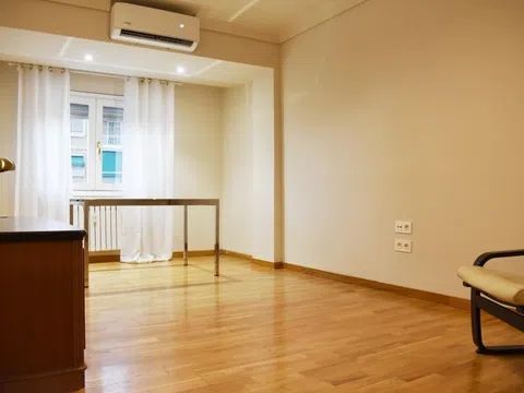 Flat / apartment in Calle de Coimbra, 1, Paseo Independencia, Zaragoza - alojamiento en Flat / apartment in Calle de Coimbra, 1, Paseo Independencia, Zaragoza