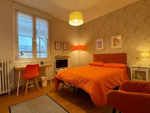 Habitación en Autonomia, 50, Zona Indautxu, Bilbao - alojamiento para estudiantes en Room in Autonomia, 50, Zona Indautxu, Bilbao