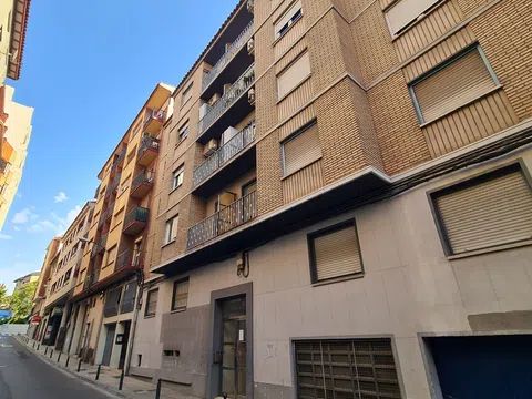 Flat / apartment in Sevilla, 13, Ruiseñores, Zaragoza - alojamiento en Flat / apartment in Sevilla, 13, Ruiseñores, Zaragoza