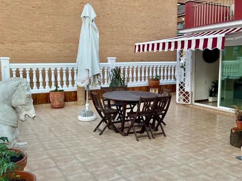 Habitación en Calle Rosario Gil Montes, Carranque - Haza Cuevas, Málaga - alojamiento en Calle Rosario Gil Montes, Carranque - Haza Cuevas, Málaga