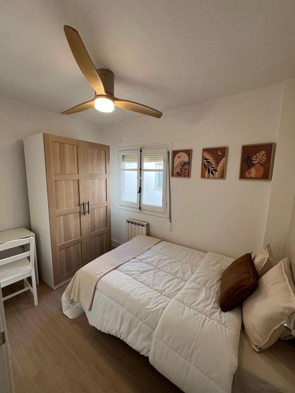 Habitación en Calle de Don Pedro de Luna, 90, Delicias, Zaragoza - alojamiento en Delicias
